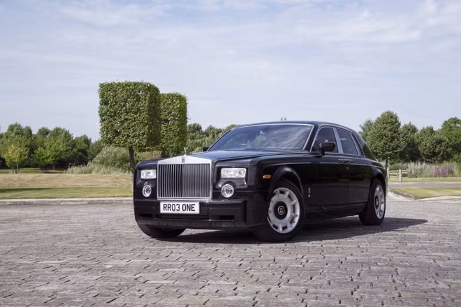 Mẫu Rolls-Royce Phantom thế hệ thứ 7 có giá khởi điểm 500.000 USD. Ảnh: BMWBlog.