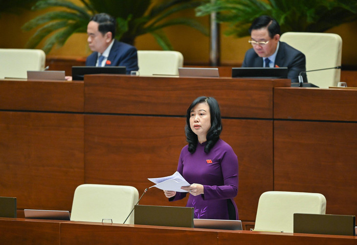 Bộ trưởng Bộ Y tế Đào Hồng Lan làm rõ một số vấn đề Dự thảo Luật Khám, chữa bệnh (sửa đổi)