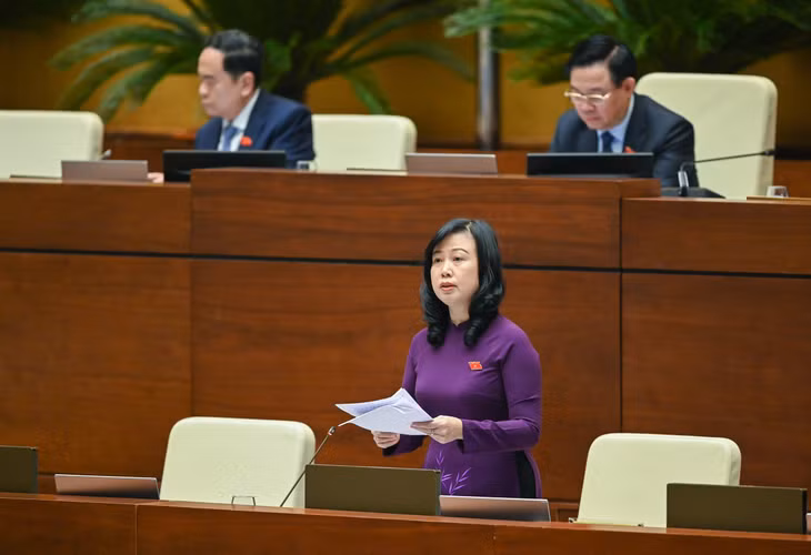 Bộ trưởng Bộ Y tế Đào Hồng Lan làm rõ một số vấn đề Dự thảo Luật Khám, chữa bệnh (sửa đổi)