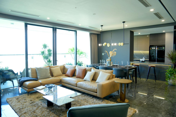 Không gian nhà mẫu Sunshine Golden River ngay khi ra mắt đã được đánh giá là đẹp hơn thiết kế và nhận được sự quan tâm của đông đảo khách hàng