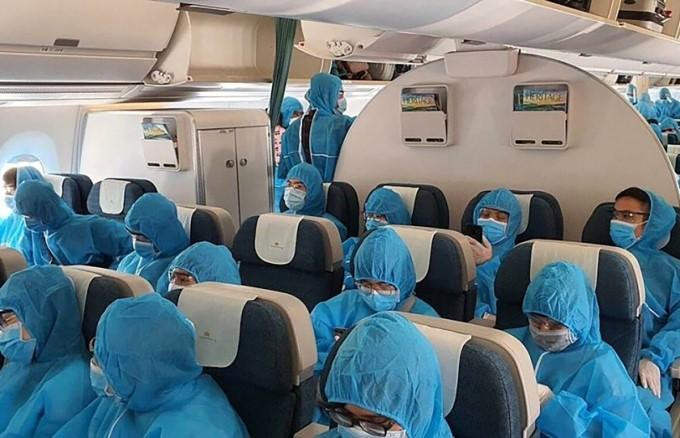 Một chuyến bay đưa công dân từ Châu Âu về nước Một chuyến bay đưa công dân từ Châu Âu về nước