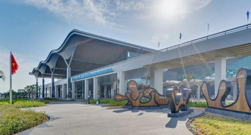 Cảng hàng không quốc tế Cam Ranh