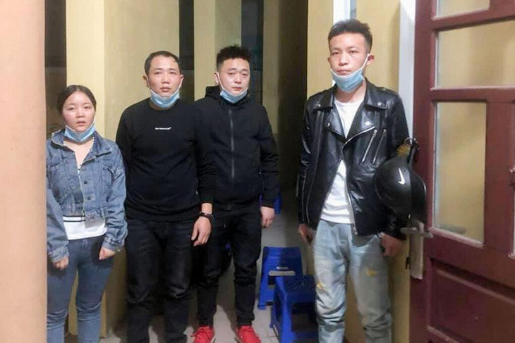 Bốn người Trung Quốc vừa bị phát hiện nhập cảnh &quot;chui&quot;.