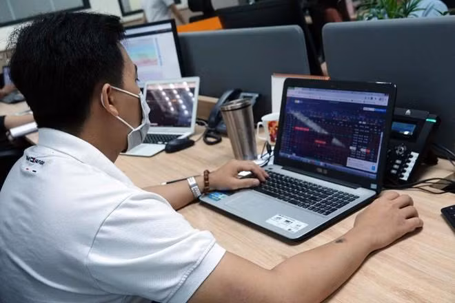 Chứng khoán đạt kỷ lục mới