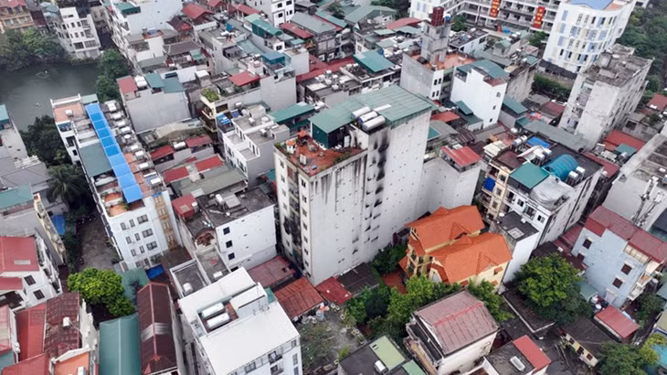 Chung cư mini bị cháy nằm trong khu vực chật hẹp, không bảo đảm an toàn phòng cháy, chữa cháy