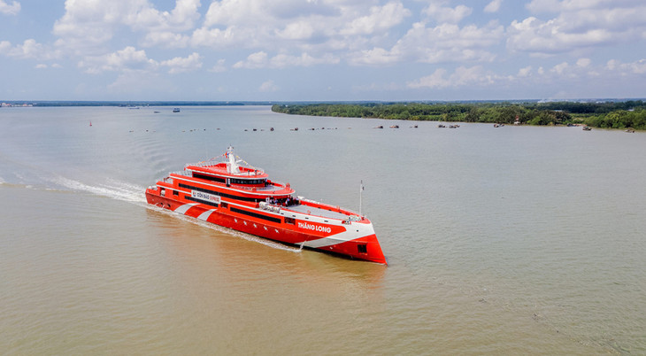 Tàu thủy cao tốc chở khách từ TP.HCM đi Côn Đảo Tàu thủy cao tốc chở khách từ TP.HCM đi Côn Đảo