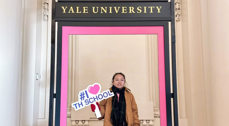 Học sinh Nghiêm Hà Lan Chi tham dự vòng chung khảo cuộc thi tranh biện quốc tế tại Đại học Yale - Mỹ