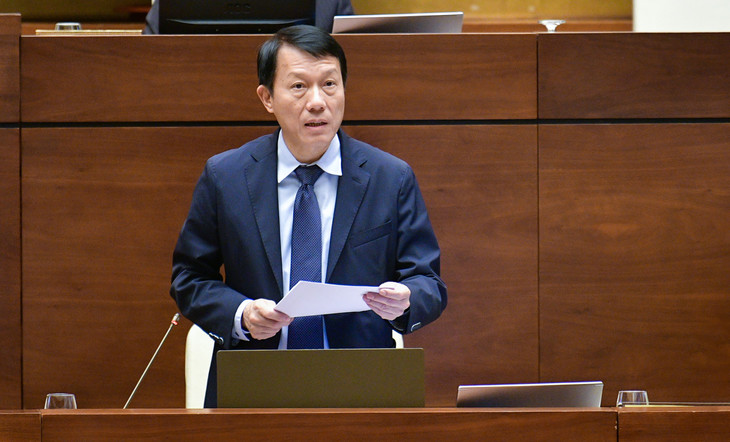 Bộ trưởng Bộ Công an Lương Tam Quang phát biểu giải trình, làm rõ một số vấn đề đại biểu Quốc hội nêu