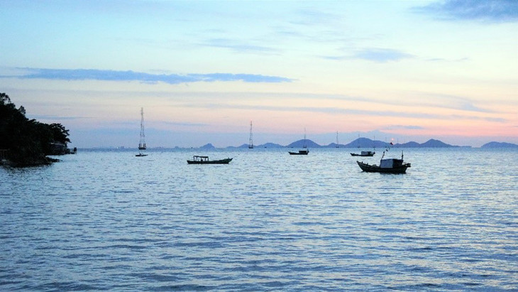 Điện lưới quốc gia kéo ra xã đảo Tiên Hải, thành phố Hà Tiên, tỉnh Kiên Giang năm 2019