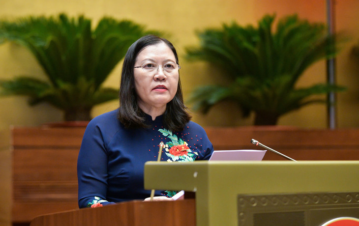 Chủ nhiệm Ủy ban Tư pháp của Quốc hội Lê Thị Nga trình bày Báo cáo giải trình, tiếp thu, chỉnh lý dự thảo Luật Phòng, chống mua bán người (sửa đổi)