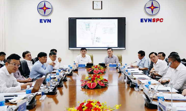 Tỉnh Kiên Giang và EVNSPC trao đổi, bàn giải pháp tháo gỡ các khó khăn, vướng mắc trong đầu tư xây dựng các dự án điện trên địa bàn