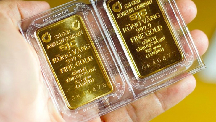 Vàng SJC lên mức cao nhất từ trước tới nay 124 triệu đồng/lượng