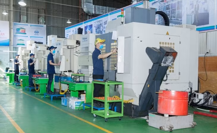 Chính sách cổ tức "khủng" cho cổ đông được đưa ra sau khi doanh nghiệp lập kỷ lục lợi nhuận năm vừa qua