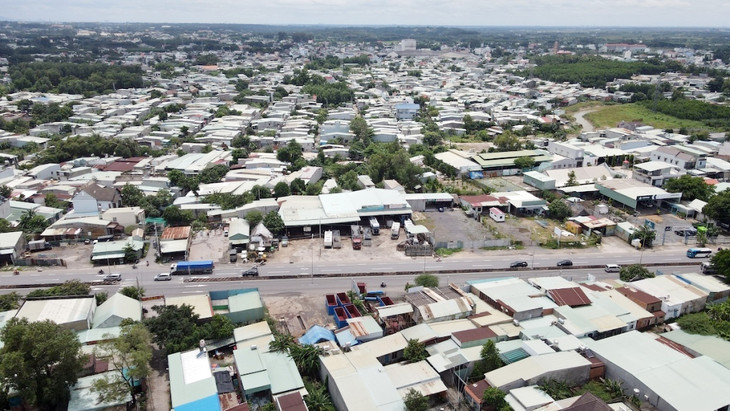 Đoạn nút giao cao tốc Biên Hòa - Vũng Tàu với Quốc lộ 51 đi qua phường Phước Tân chưa được giải phóng mặt bằng Đoạn nút giao cao tốc Biên Hòa - Vũng Tàu với Quốc lộ 51 đi qua phường Phước Tân chưa được giải phóng mặt bằng