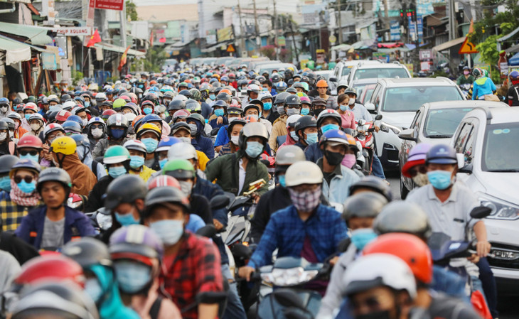 Xe máy vẫn là phương tiện di chuyển được nhiều người dân lựa chọn ở TP.HCM