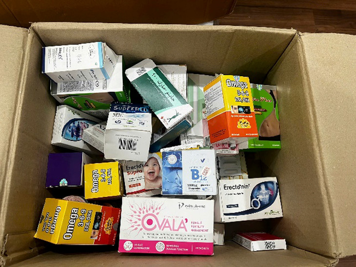 Nhiều loại thực phẩm chức năng giả bị cơ quan Công an thu giữ