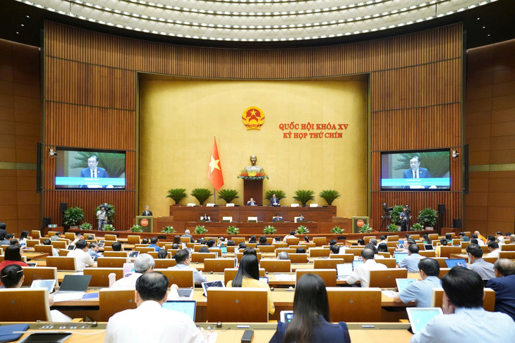 Toàn cảnh phiên họp sáng 10/5