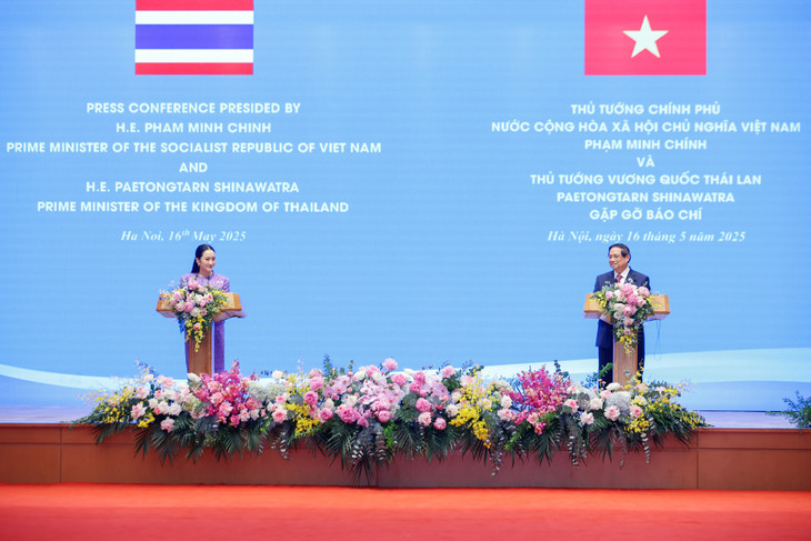 Hai Thủ tướng cho biết hai bên cũng thống nhất về việc tăng cường phối hợp, trao đổi về các vấn đề khu vực và quốc tế cùng quan tâm - Ảnh: VGP Hai Thủ tướng cho biết hai bên cũng thống nhất về việc tăng cường phối hợp, trao đổi về các vấn đề khu vực và quốc tế cùng quan tâm - Ảnh: VGP