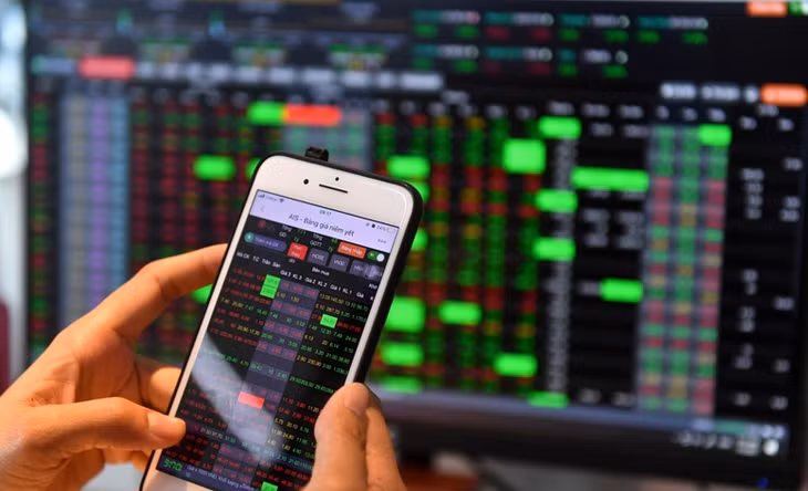 Gần 200.000 tài khoản chứng khoán được mở mới.