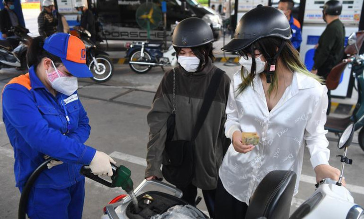 Xăng sẽ được điều chỉnh giá 10 ngày 1 lần