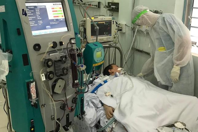 Bệnh viện Nhi Đồng 1, TP.HCM vừa chính thức đưa khoa COVID-19 điều trị cho bệnh nhi với quy mô 150 giường, đi vào hoạt động