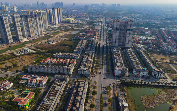 Đường Lê Trọng Tấn đã hoàn thiện, sẵn sàng kết nối với Vành đai 3,5 (đại lộ Thăng Long - Quốc lộ 32), tạo nên trục đường góp phần giảm tải cho tuyến Vành đai 3 và đường 70.