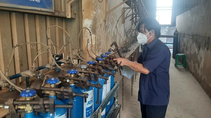 Số lượng F0 cao khiến cho nhu cầu oxy y tế tăng