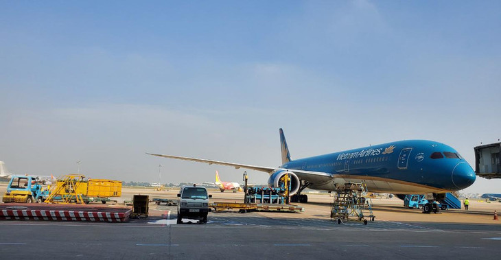 Các hãng hàng không Việt Nam đã bắt đầu mở bán vé bay quốc tế từ 1/1/2022