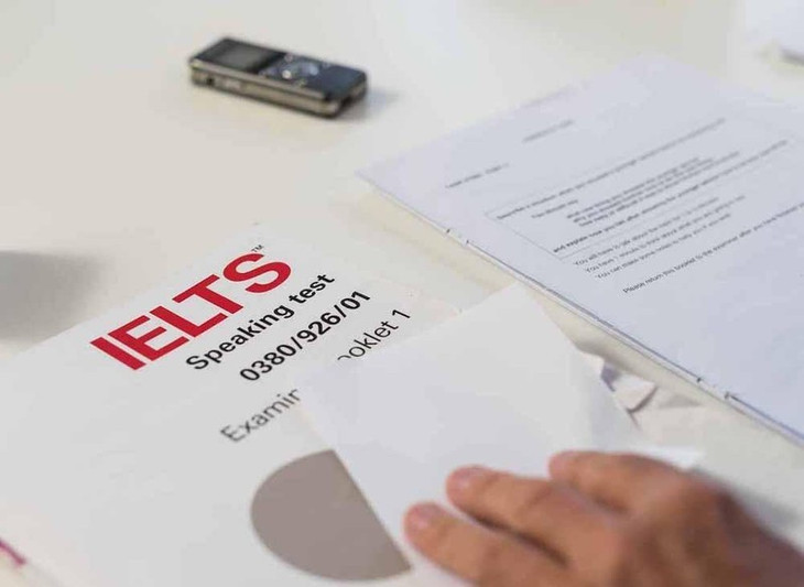 Bộ Giáo dục và Đào tạo xem xét lại việc dùng IELTS thay điểm thi