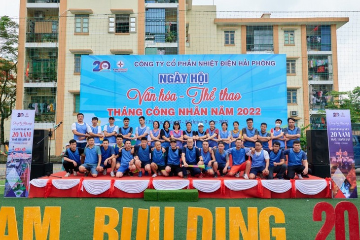 Đời sống vật chất và tinh thần cho người lao động được quan tâm và đảm bảo góp phần vào sự phát triển bền vững của doanh nghiệp
