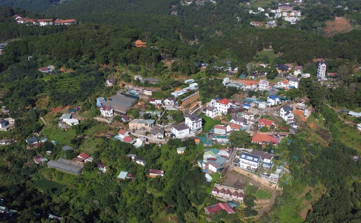 Quyết định số 51/2023/QĐ-UBND của UBND tỉnh Lâm Đồng quy định điều kiện tách thửa đất, hợp thửa đất có hiệu lực từ ngày 4/9/2023