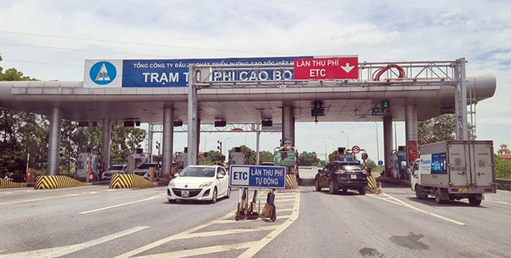 Tất cả các trạm thu phí đường bộ đã lắp đặt thiết bị và vận hành hệ thống thu phí tự động không dừng