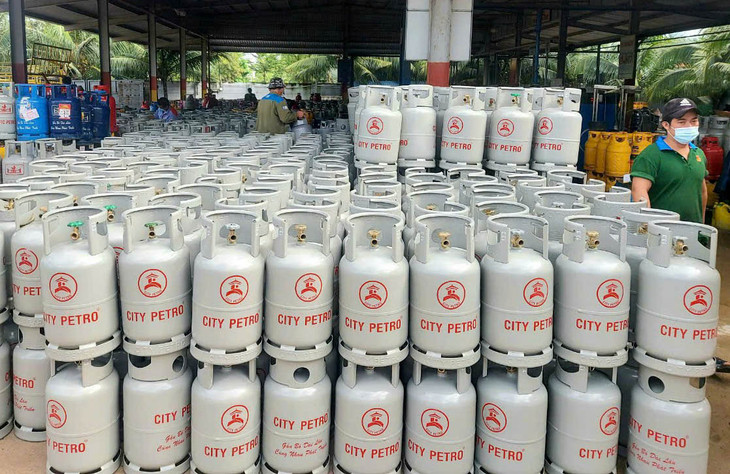 Giá gas bán lẻ trong nước tháng 11 tiếp tục tăng tháng thứ tư liên tiếp