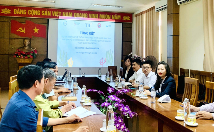 Tập đoàn TH làm việc với VQG Cát Bà và các tổ chức bảo vệ môi trường về các biện pháp bảo tồn san hô Tập đoàn TH làm việc với VQG Cát Bà và các tổ chức bảo vệ môi trường về các biện pháp bảo tồn san hô