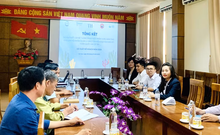 Tập đoàn TH làm việc với VQG Cát Bà và các tổ chức bảo vệ môi trường về các biện pháp bảo tồn san hô