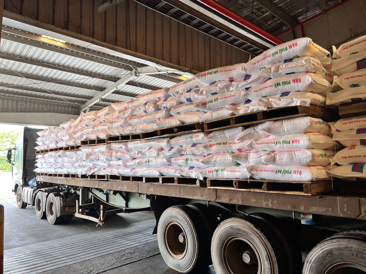 Sản phẩm chủ lực Đạm Phú Mỹ tiêu thụ được trên 690 ngàn tấn, cao hơn 50 ngàn tấn so với cùng kỳ 2022