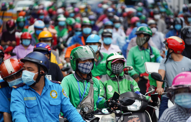 Shipper ngừng hoạt động ở 8 quận, huyện TP.HCM từ ngày 23/8