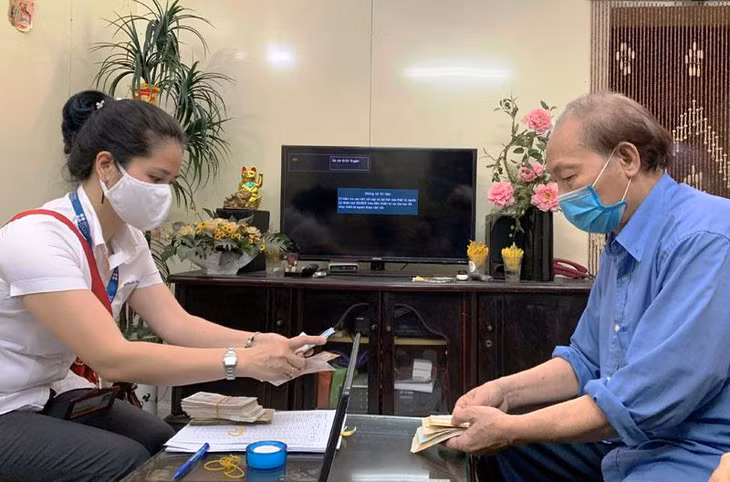 Chi trả lương hưu trực tiếp tại nhà cho người nghỉ hưu tại Hà Nội