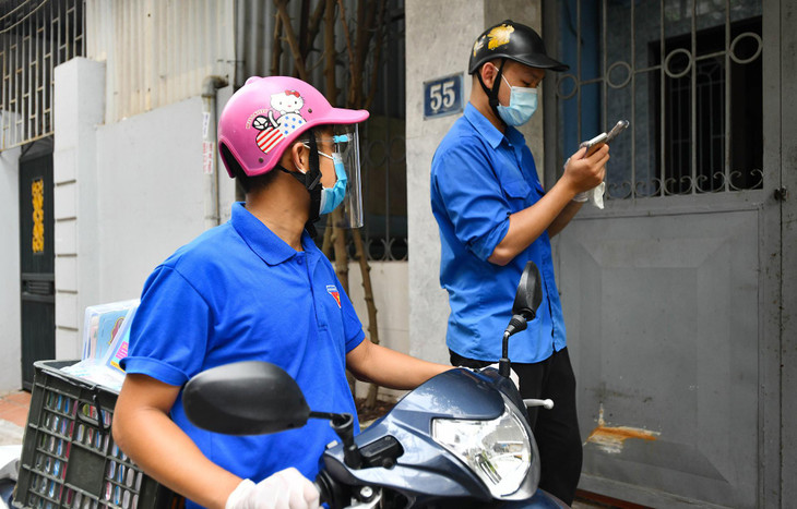 Một ngày làm công việc này diễn ra trong khoảng 6 tiếng, bao gồm buổi sáng và chiều. Hoạt động sẽ diễn ra trong nhiều ngày mới hoàn thành hết khối lượng sách. Một ngày làm công việc này diễn ra trong khoảng 6 tiếng, bao gồm buổi sáng và chiều. Hoạt động sẽ diễn ra trong nhiều ngày mới hoàn thành hết khối lượng sách.
