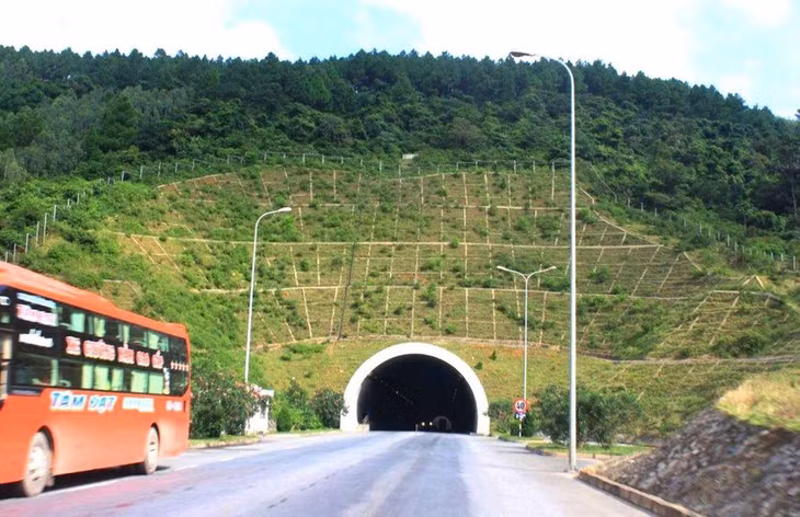Hầm Đèo Ngang kết nối Hà Tĩnh và Quảng Bình Hầm Đèo Ngang kết nối Hà Tĩnh và Quảng Bình