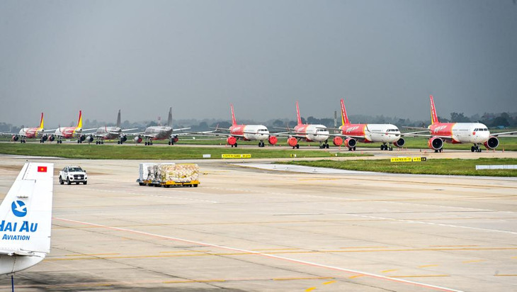 Máy bay ở sân bay Nội Bài