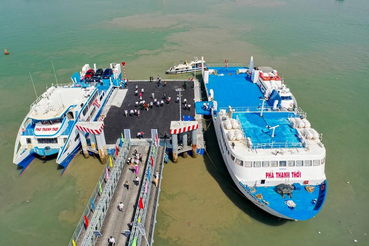 TP.HCM đề xuất mở lại tàu cao tốc, phà biển từ 20/10