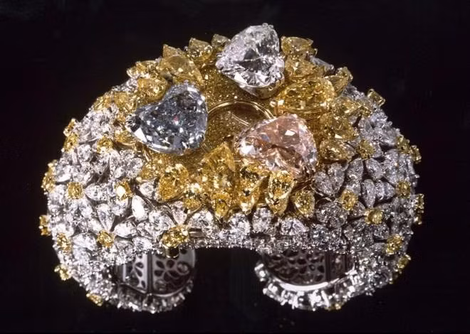 Chiếc đồng hồ Chopard 201 Carat.