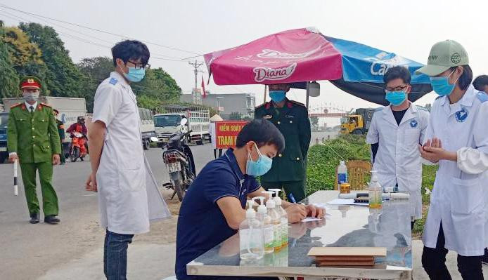 Người đến, về tỉnh Thái Bình phải thực hiện nghiêm việc khai báo y tế với chính quyền địa phương