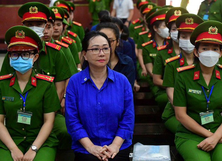 Bà Trương Mỹ Lan trong lần ra tòa phúc thẩm giai đoạn 2 Bà Trương Mỹ Lan trong lần ra tòa phúc thẩm giai đoạn 2