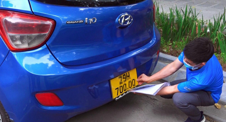 Biển số xe ô tô hiện nay bấm theo hình thức ngẫu nhiên Biển số xe ô tô hiện nay bấm theo hình thức ngẫu nhiên