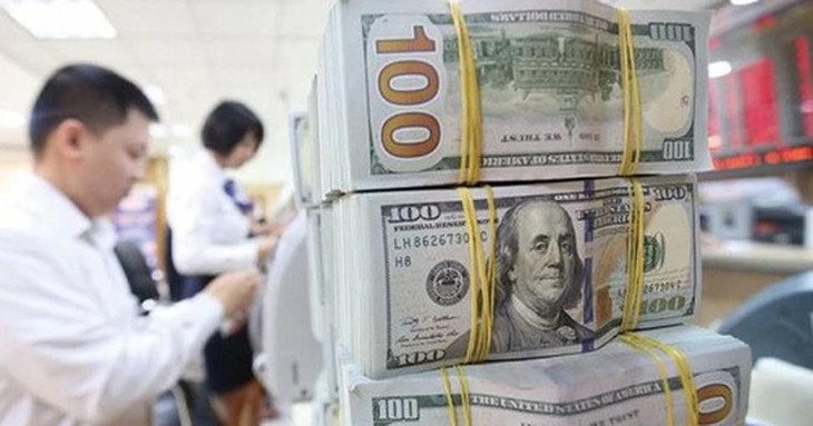 USD ngân hàng lên sát 24.000 đồng USD ngân hàng lên sát 24.000 đồng