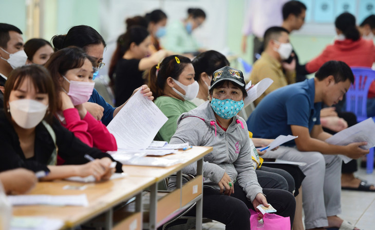 Lao động làm hồ sơ hưởng trợ cấp thất nghiệp tại TP.HCM Lao động làm hồ sơ hưởng trợ cấp thất nghiệp tại TP.HCM