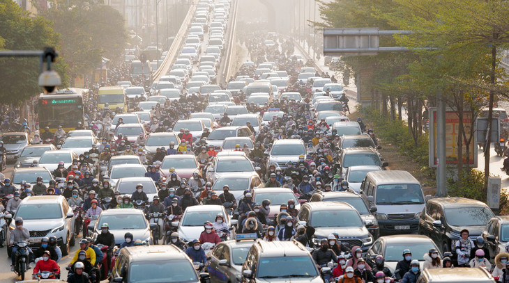 Ùn tắc tại Hà Nội tuần đầu người dân đi làm trở lại sau Tết Quý Mão 2023