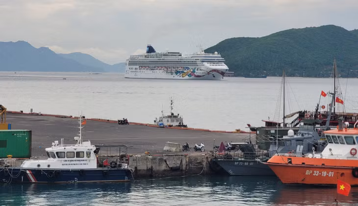 Cảng Nha Trang sẽ được sửa chữa trong 6 tháng Cảng Nha Trang sẽ được sửa chữa trong 6 tháng